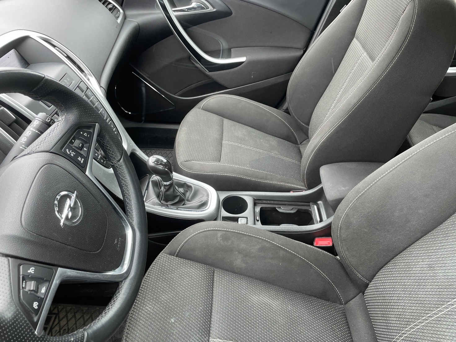 2012 Opel Astra Sport 1,4T