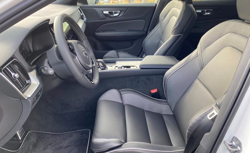 2020 Volvo V60 R-design mild Hybrid