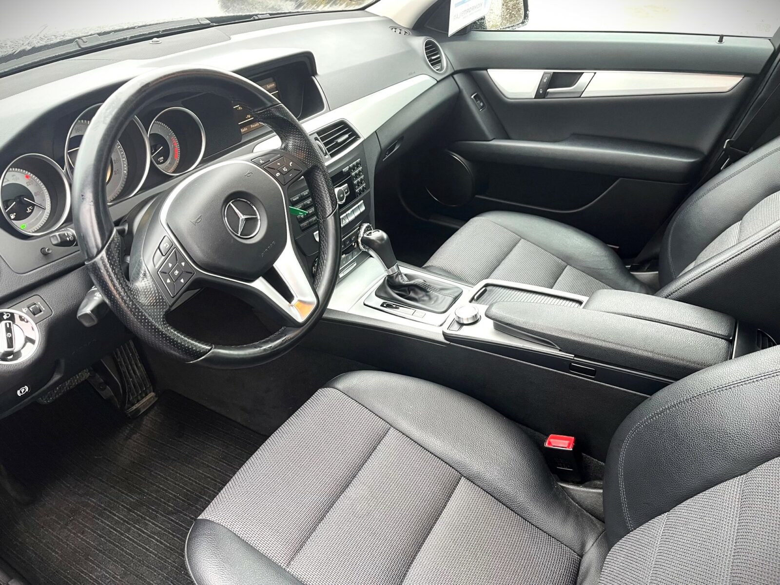 2012 Mercedes C200