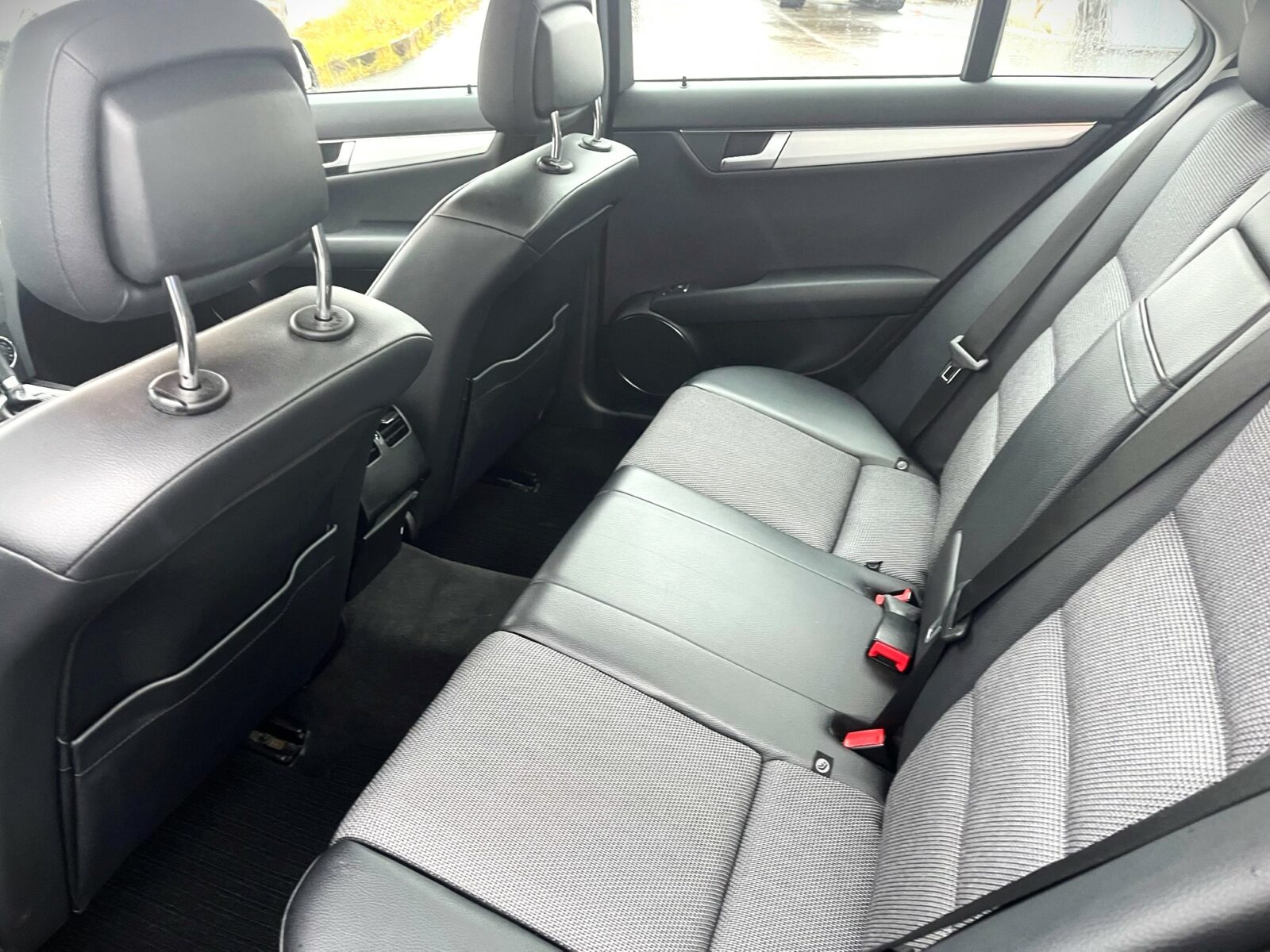2012 Mercedes C200