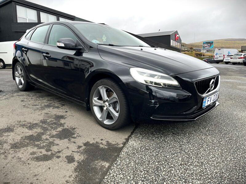 2018 Volvo V40 T3 1.5