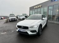 2021 Volvo V60cc