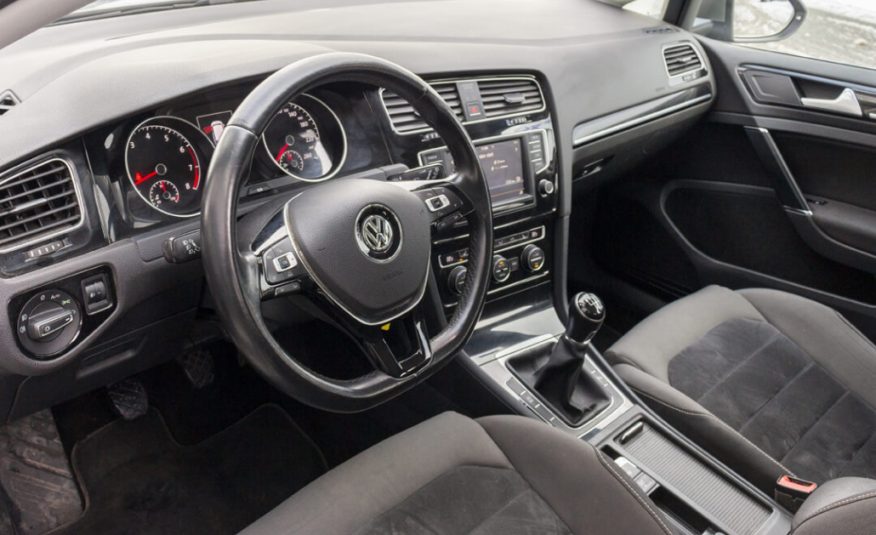 2015 VW Golf Variant Highline 1.4 TSi