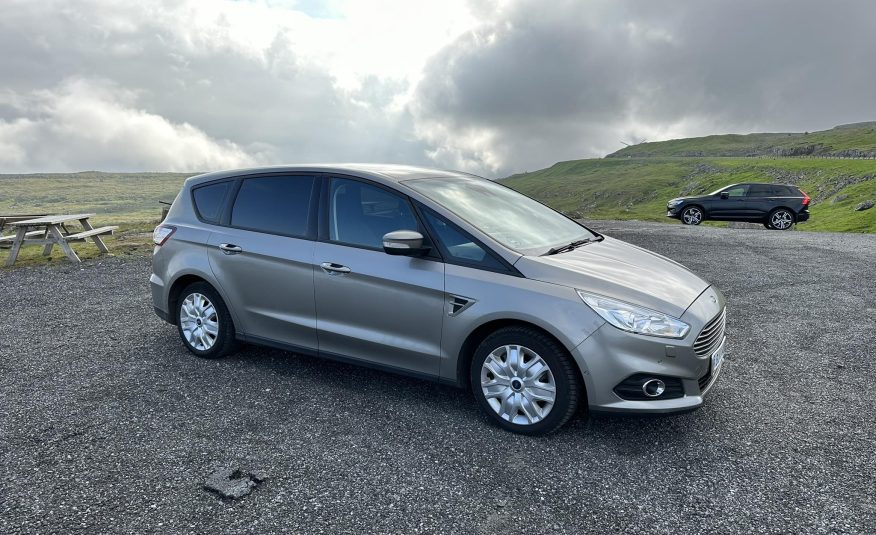 2017 Ford S max