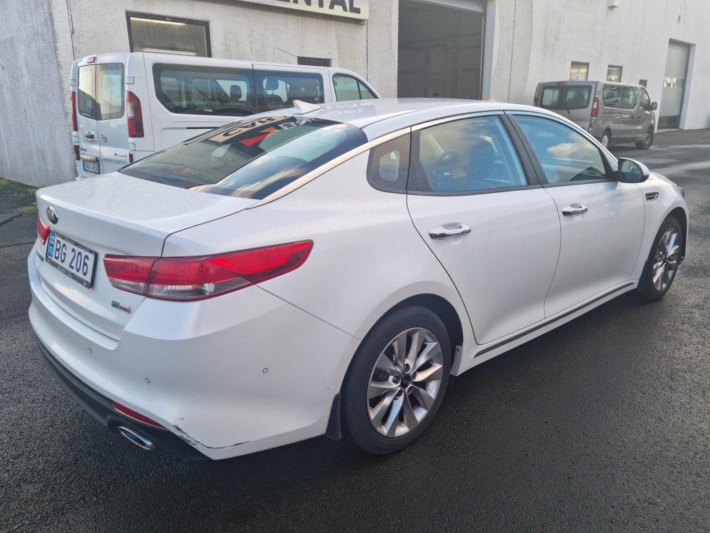 2018 KIA Optima 1.7