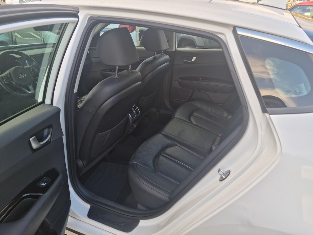 2018 KIA Optima 1.7
