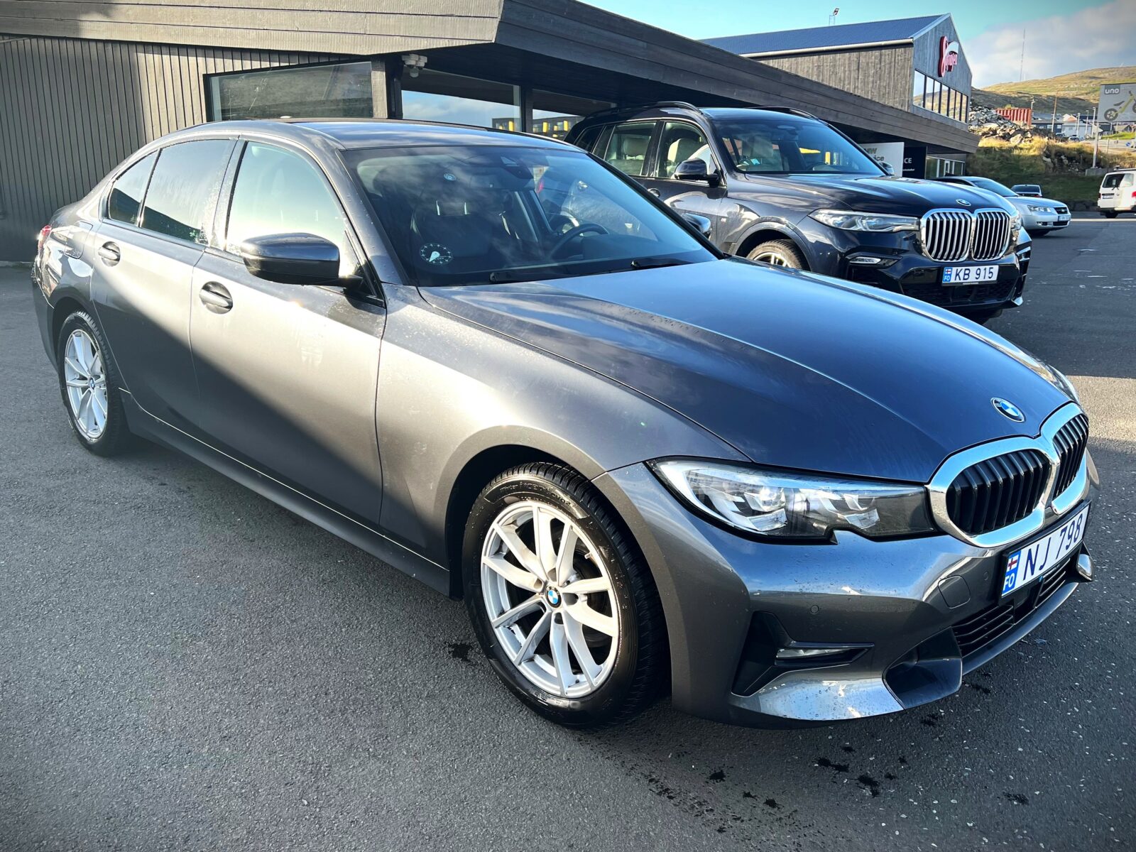 2021 BMW 320i