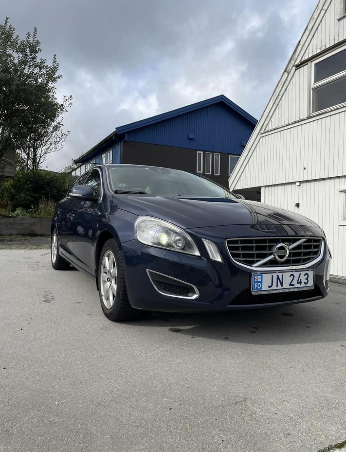 2011 Volvo S60 T3