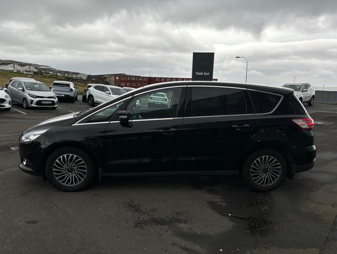 2019 Ford S-Max