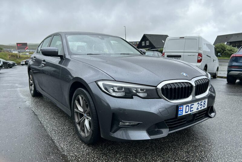 2022 BMW 320d