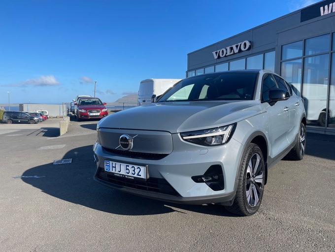 2023 Volvo C40