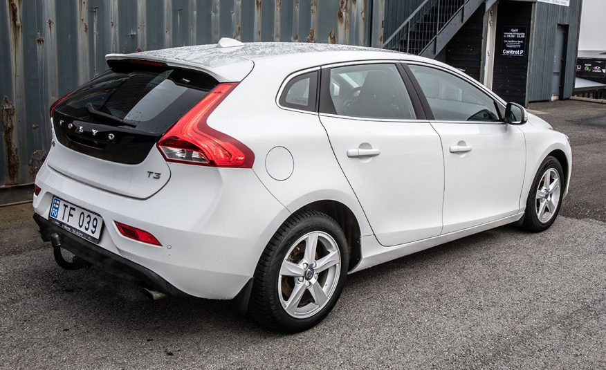 2015 Volvo V40