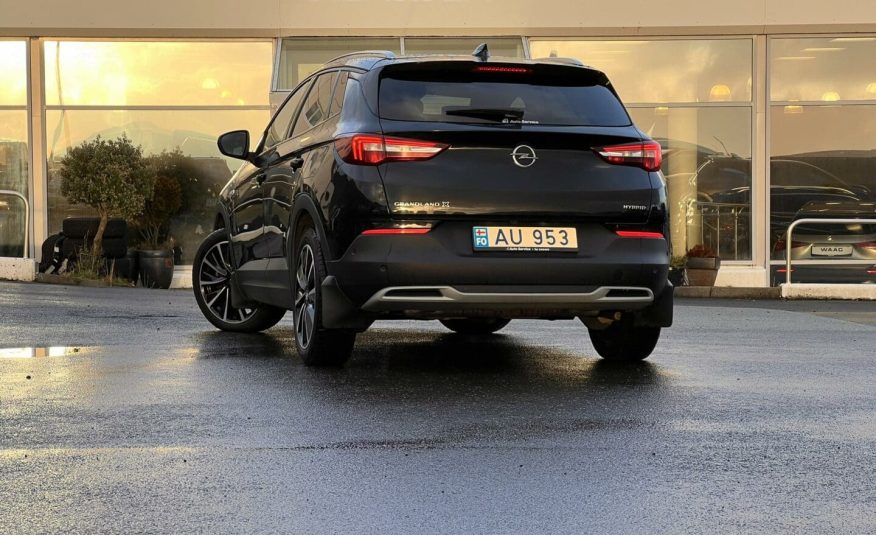 2021 Opel GRANDLAND PLUG-IN HYBRID