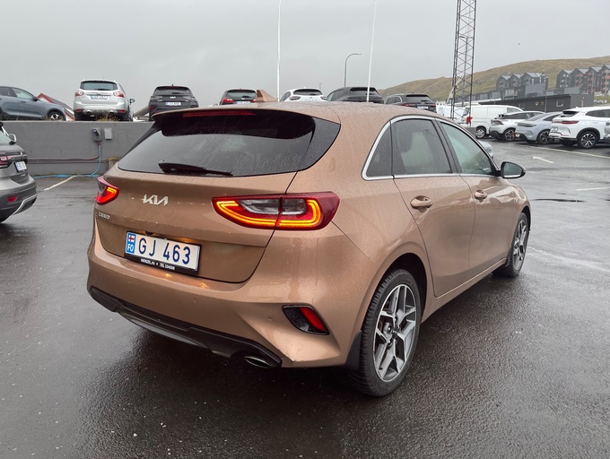 2023 KIA Ceed