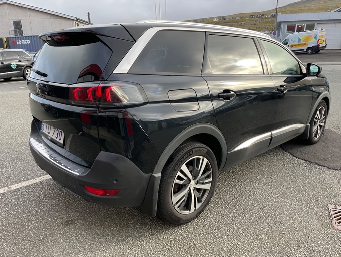 2021 Peugeot 5008