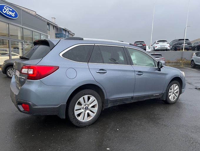 2018 Subaru Outback