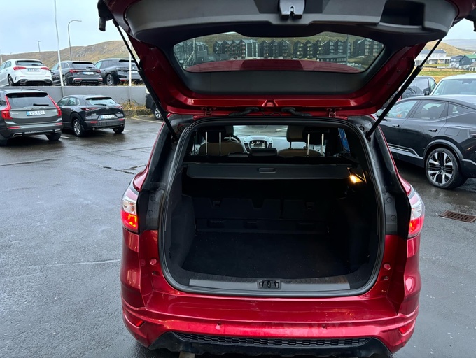 2019 Ford Kuga ST Line