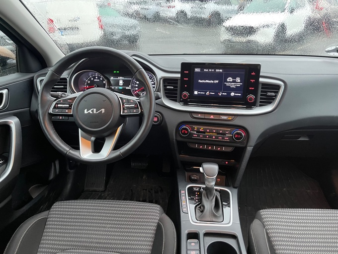 2023 KIA Ceed