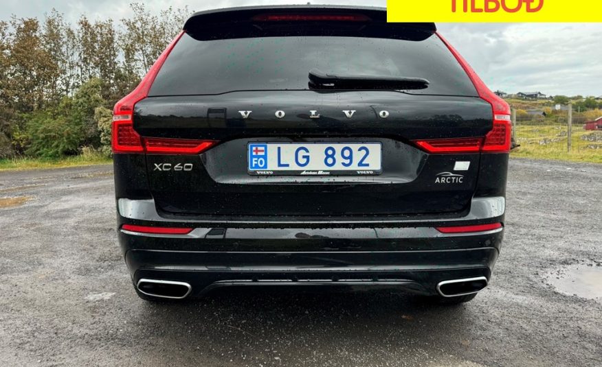 2022 Volvo XC60 R-Design T8