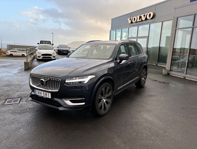 2021 Volvo XC90 T8 eAWD Inscription