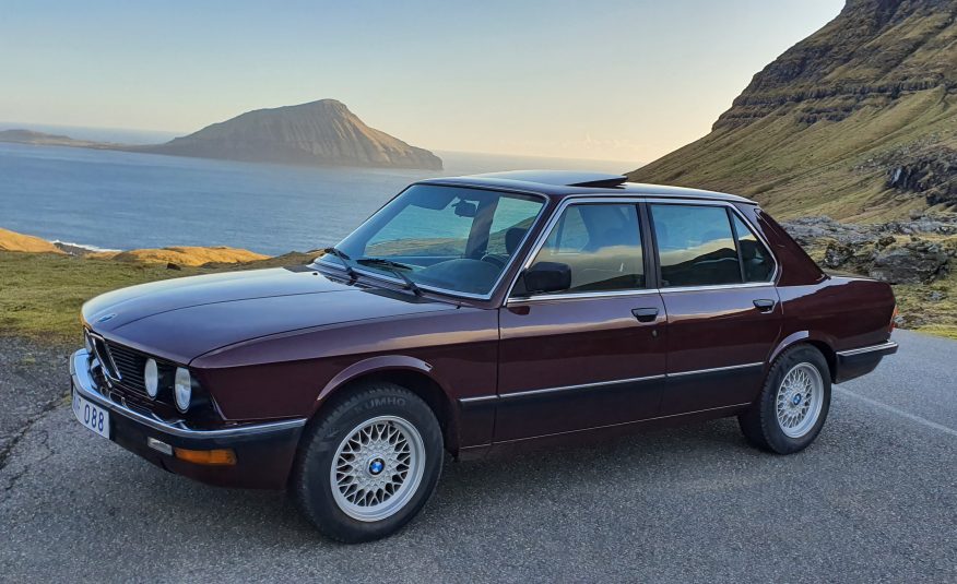 1986 BMW 525i E28