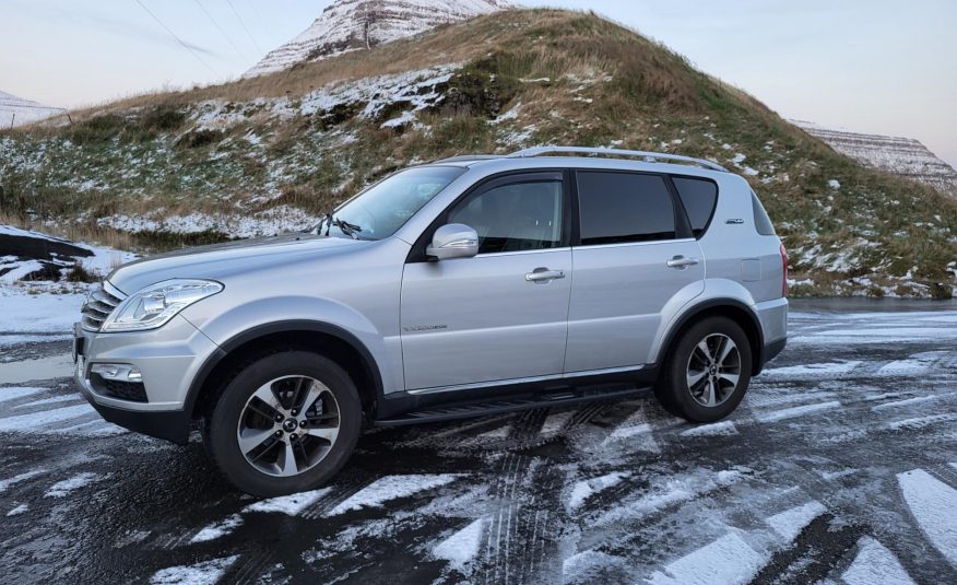 2015 Ssangyong Rexton W