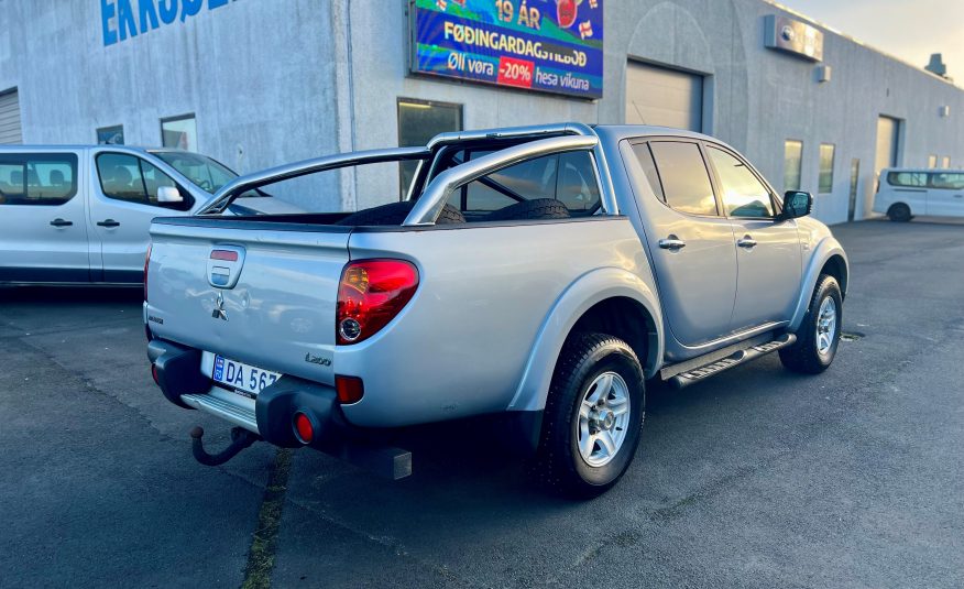 2012 Mitsubishi L200