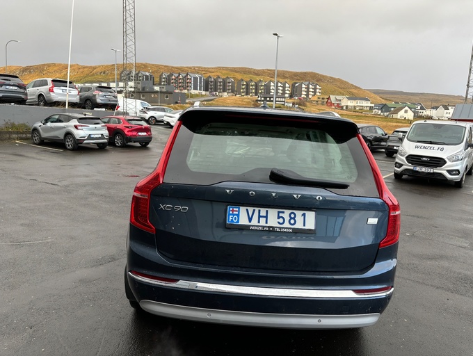 2021 Volvo XC90 T8 eAWD Inscription