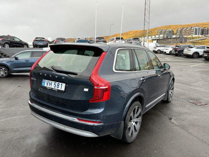 2021 Volvo XC90 T8 eAWD Inscription