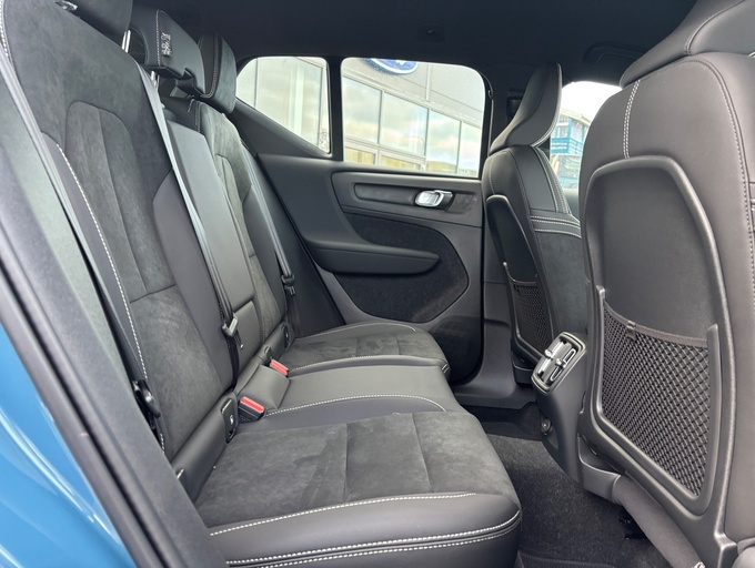 2024 Volvo XC40 Plus Twin Demobilur