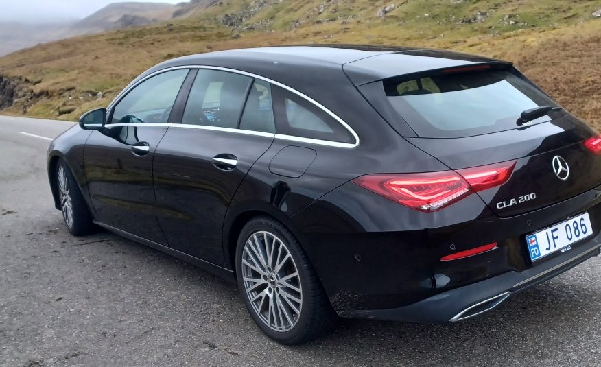 2022 Mercedes CLA 200 Shooting Brake