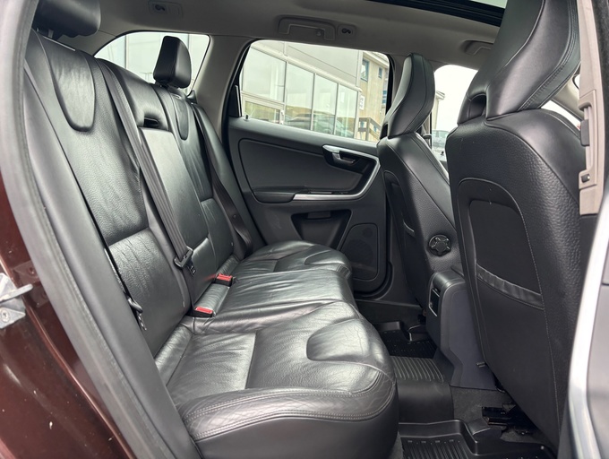 2013 Volvo XC60 D4