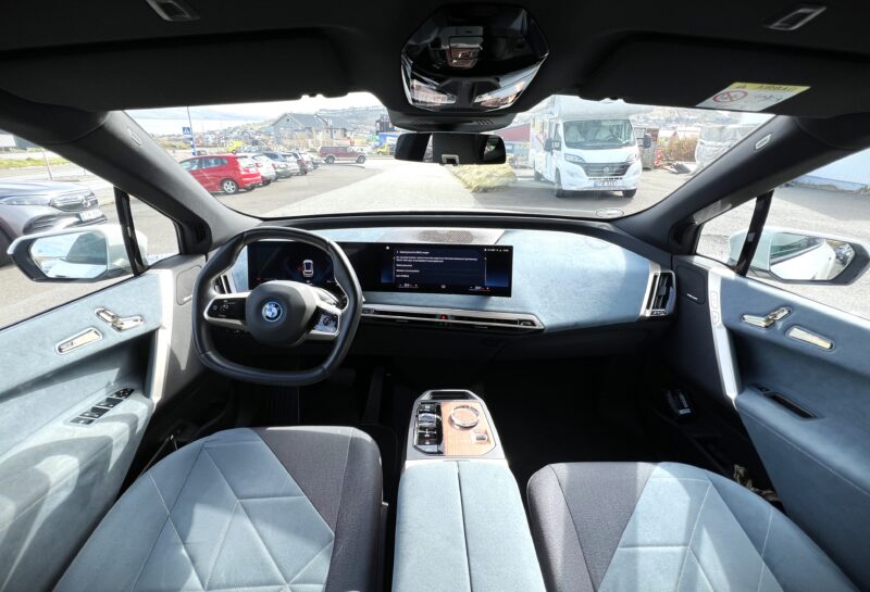 2022 BMW iX40 xDrive