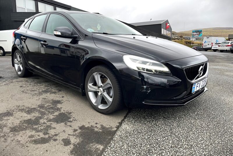 2018 Volvo V40 T3 2.0