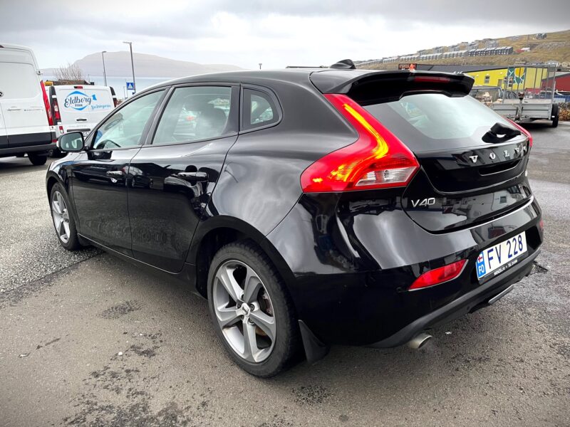 2018 Volvo V40 T3 2.0