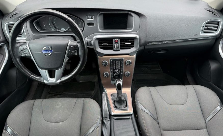 2016 Volvo V40 Cross Country 2.0 D3