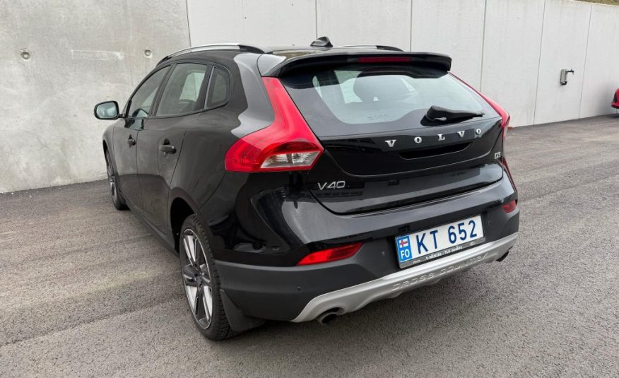 2016 Volvo V40 Cross Country 2.0 D3