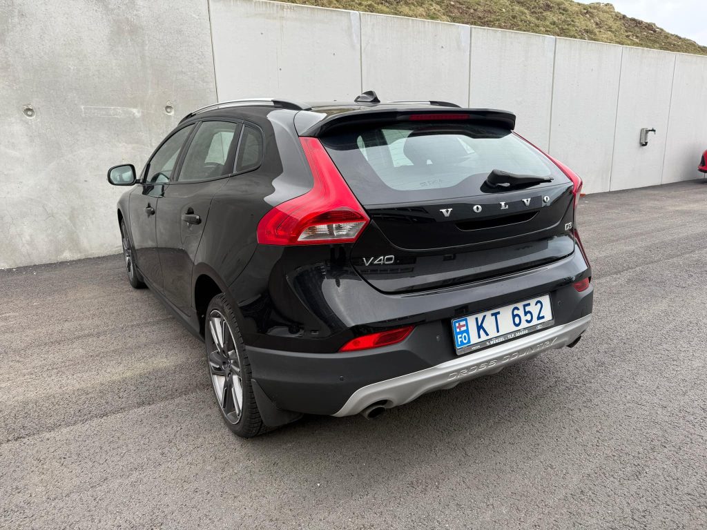 2016 Volvo V40 Cross Country 2.0 D3