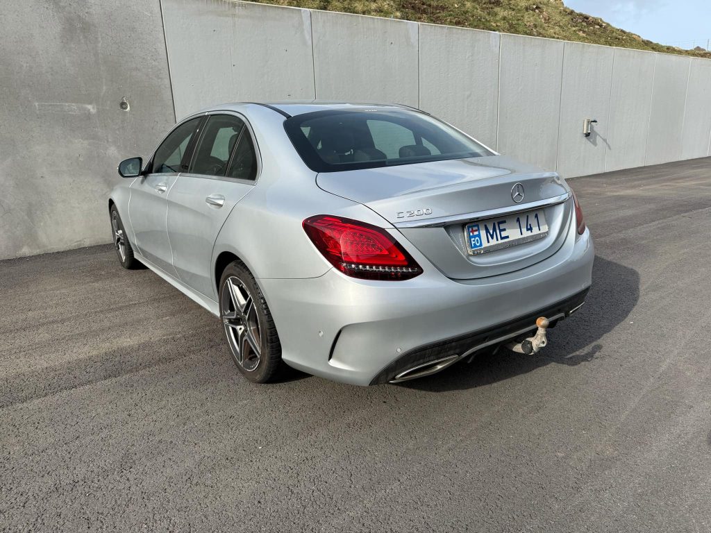 2020 Mercedes C200 1.5