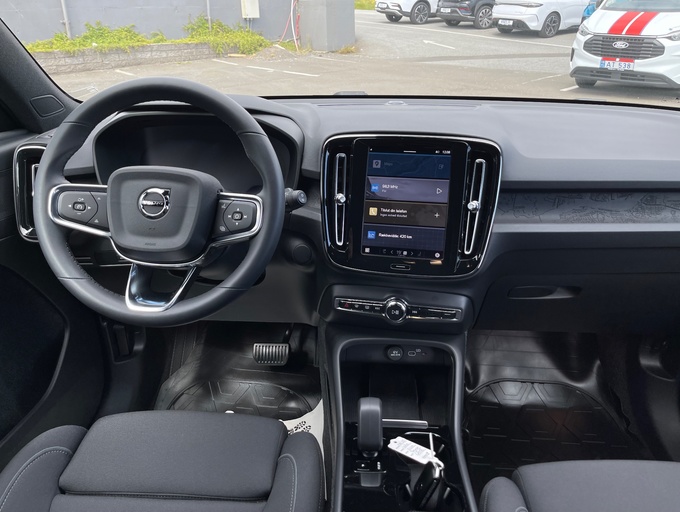 2025 Volvo XC40 Recharge Plus Single Extended Range