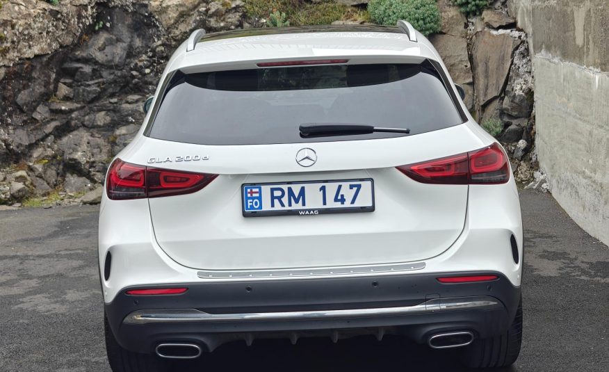 2022 Mercedes GLA 200D AMG