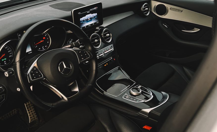 2019 Mercedes GLC 300 4MATIC