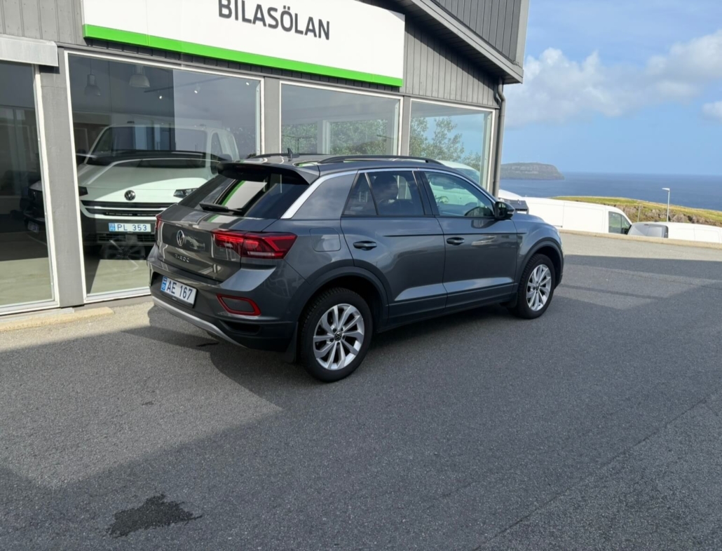 2024 VW T-Roc Life 1.5 TSI