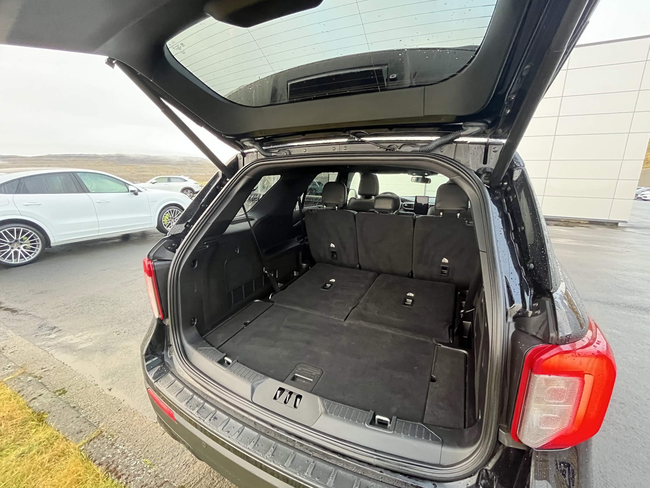 2021 Ford Explorer ST line Plug in hybrid