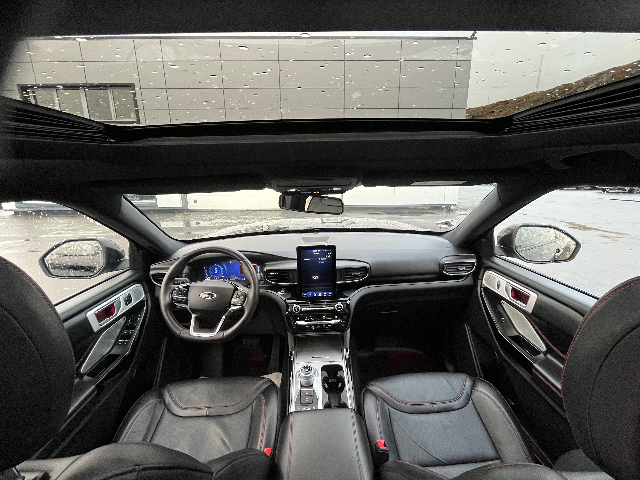 2021 Ford Explorer ST line Plug in hybrid