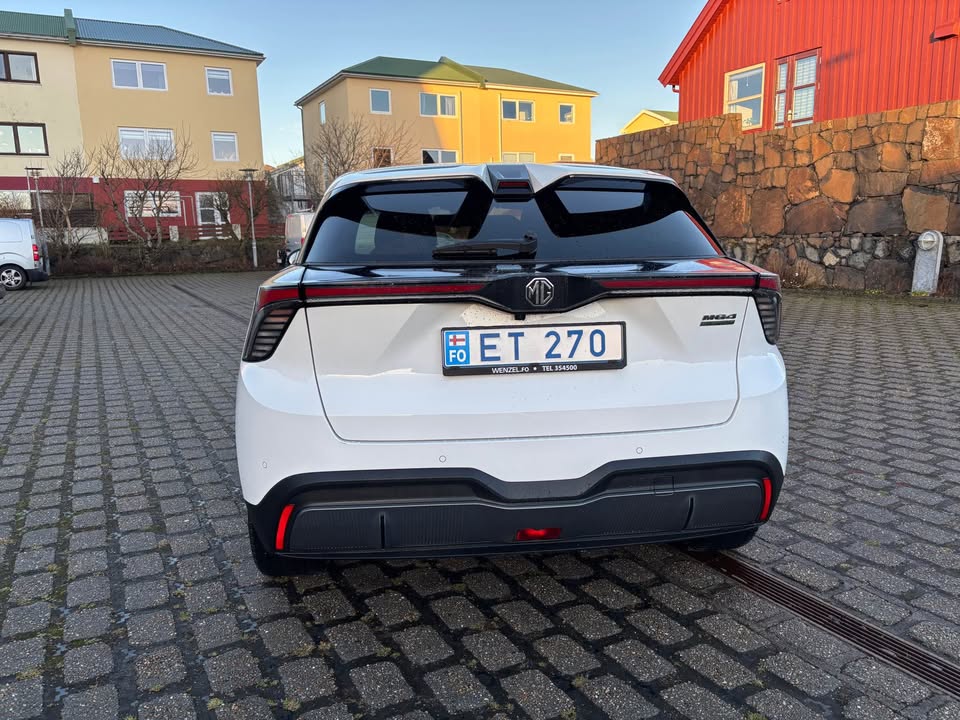 2024 MG Luxury Long Range