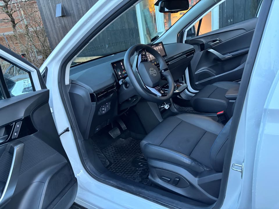 2024 MG Luxury Long Range