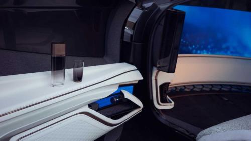 cadillac-innerspace-concept-interior 13